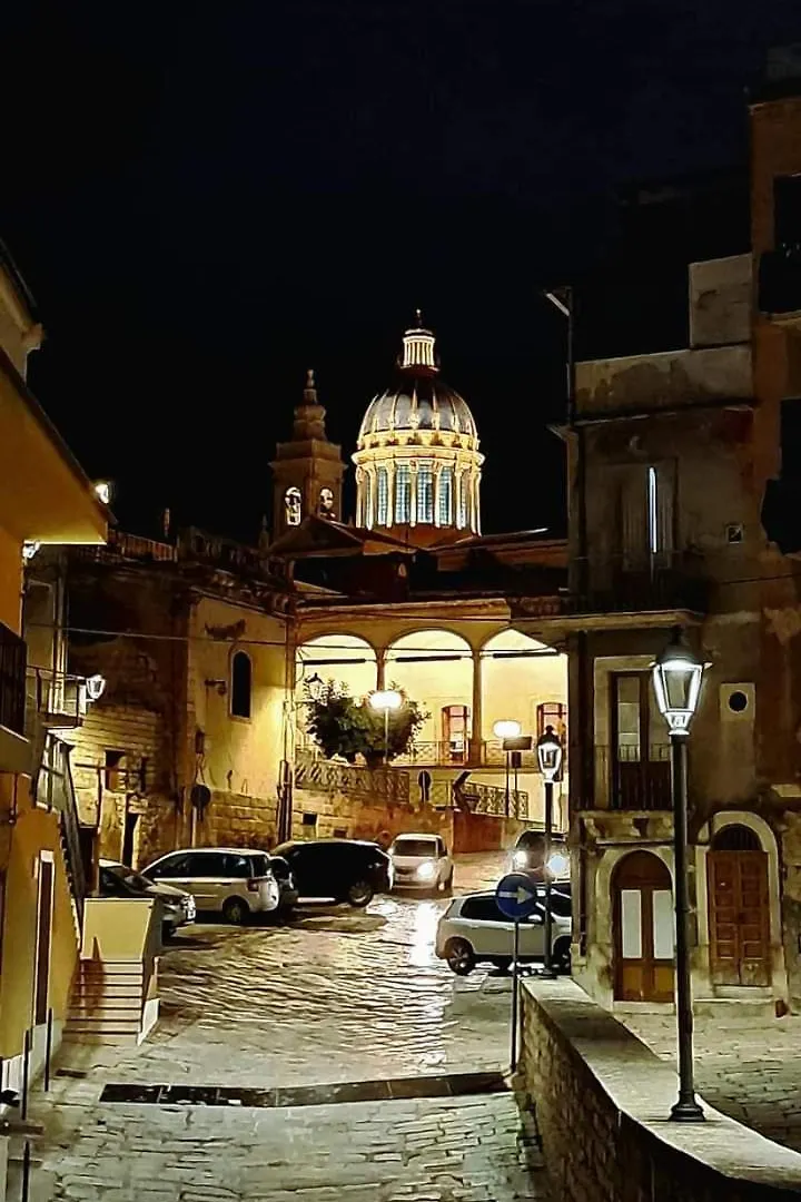 Hotel Filuvespri à Comiso 0*,